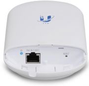 Ubiquiti PtMP CPE unit for the 5GHz band with 13dBi antenna gain and proprietary LTU wireless technology