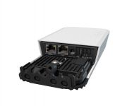 Mikrotik wAP ac (new v) 4 corex710MHz CPU, 128MB RAM, 2x Gbit LAN, built-in 2.4Ghz 802.11b/g/n Dual Chain wir