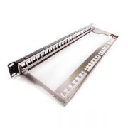 KELine Patch panel 1U, fekete, res, 24 db keystone jack szmra